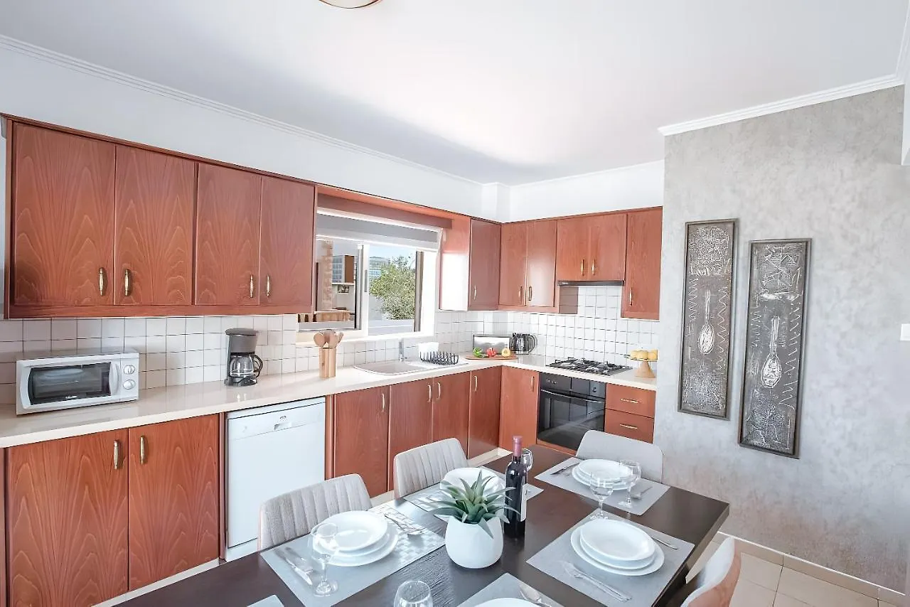 הוילה פרוטאראס Blue Crystal Seaview קפריסין